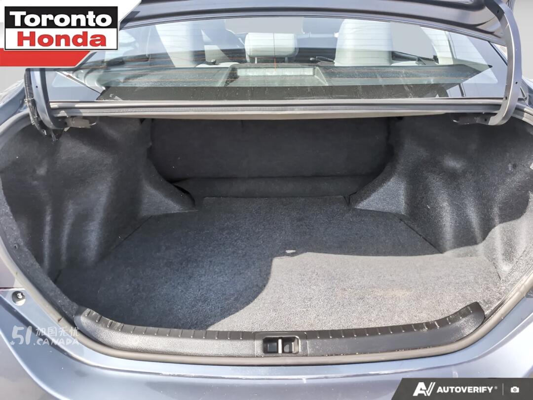 2019 Toyota Corolla view 10