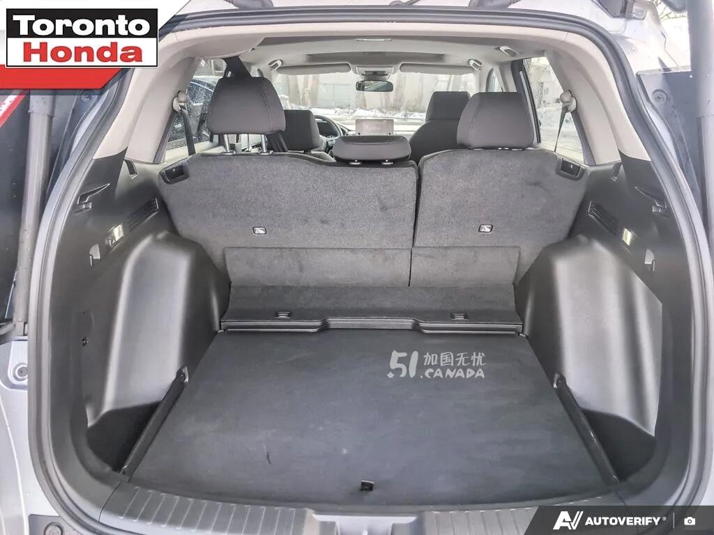 2025 Honda CR-V view 10