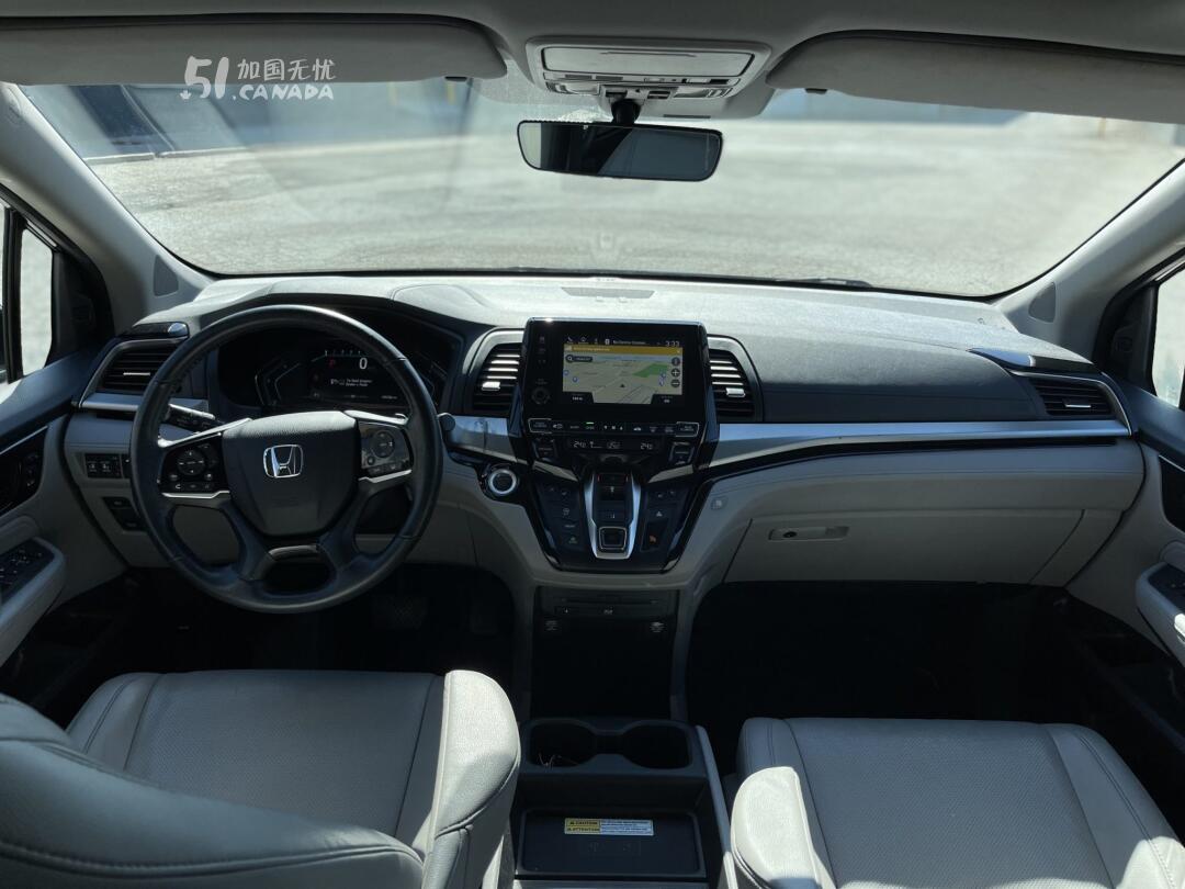 2019 Honda Odyssey view 9