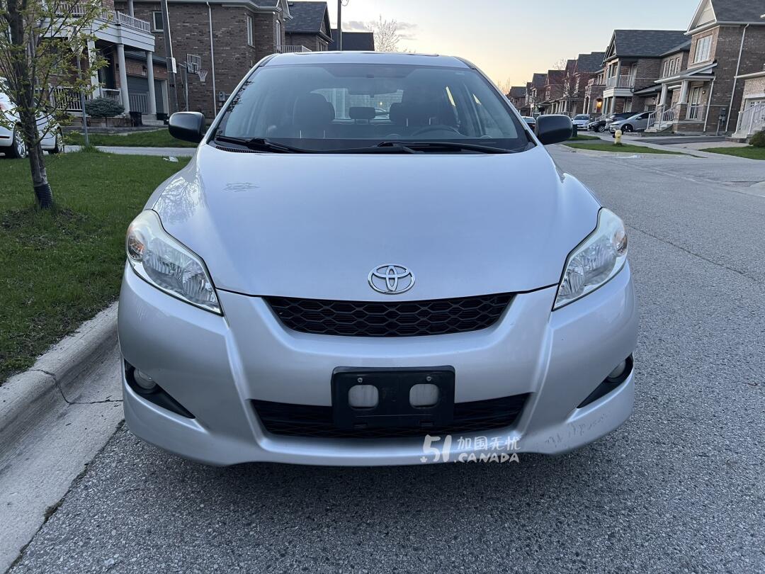 2012 Toyota Matrix view 2