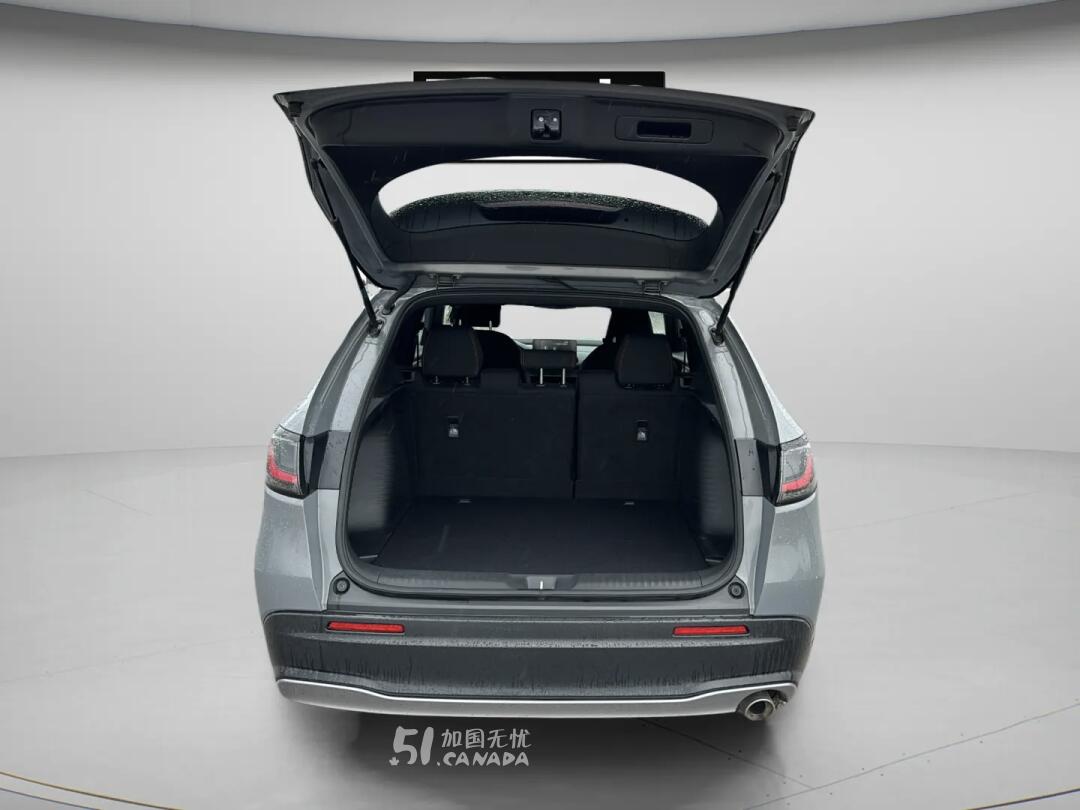 2023 Honda HR-V view 9