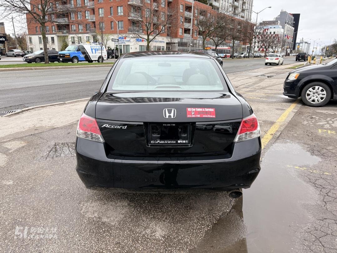 2009 Honda Accord view 6