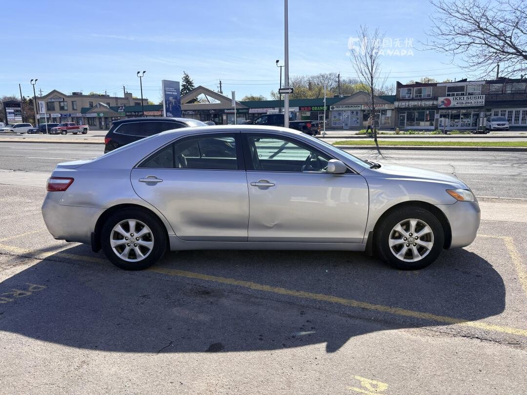 2007 Toyota Camry view 4