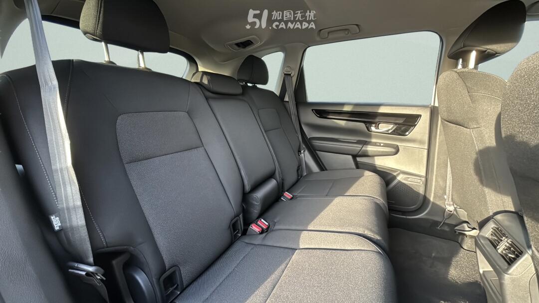 2026 Honda CR-V view 8