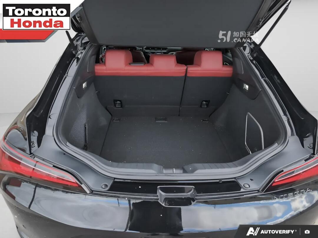 2024 Acura Integra view 10