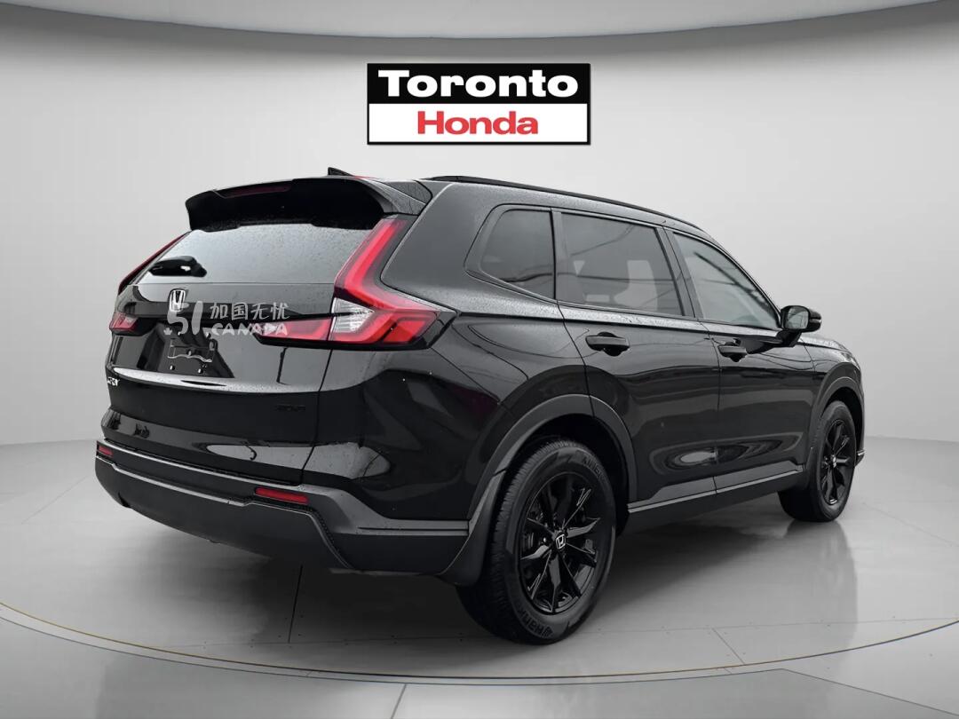 2025 Honda CR-V view 3