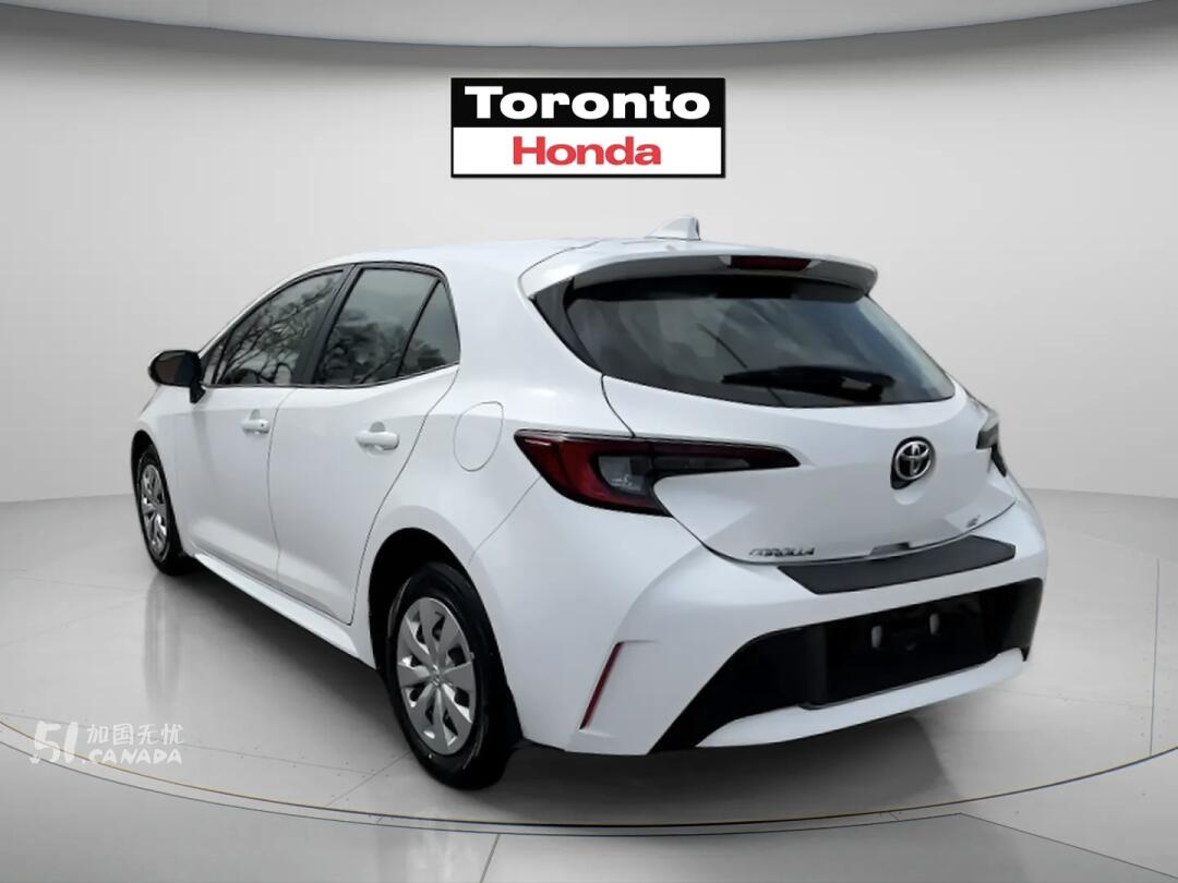 2025 Toyota Corolla view 4