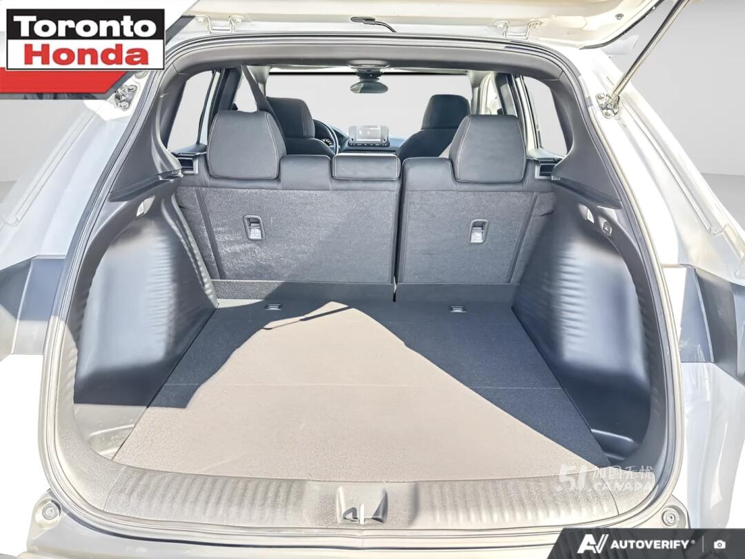 2024 Honda HR-V view 10