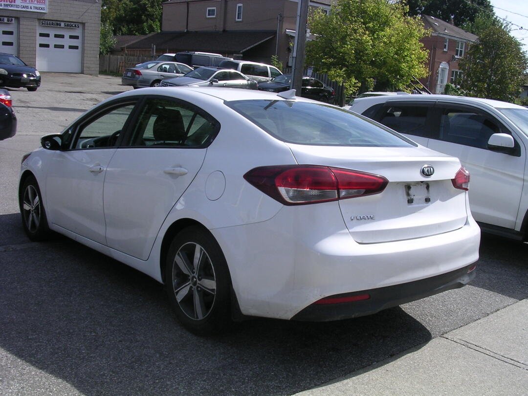 2018 Kia Forte view 4