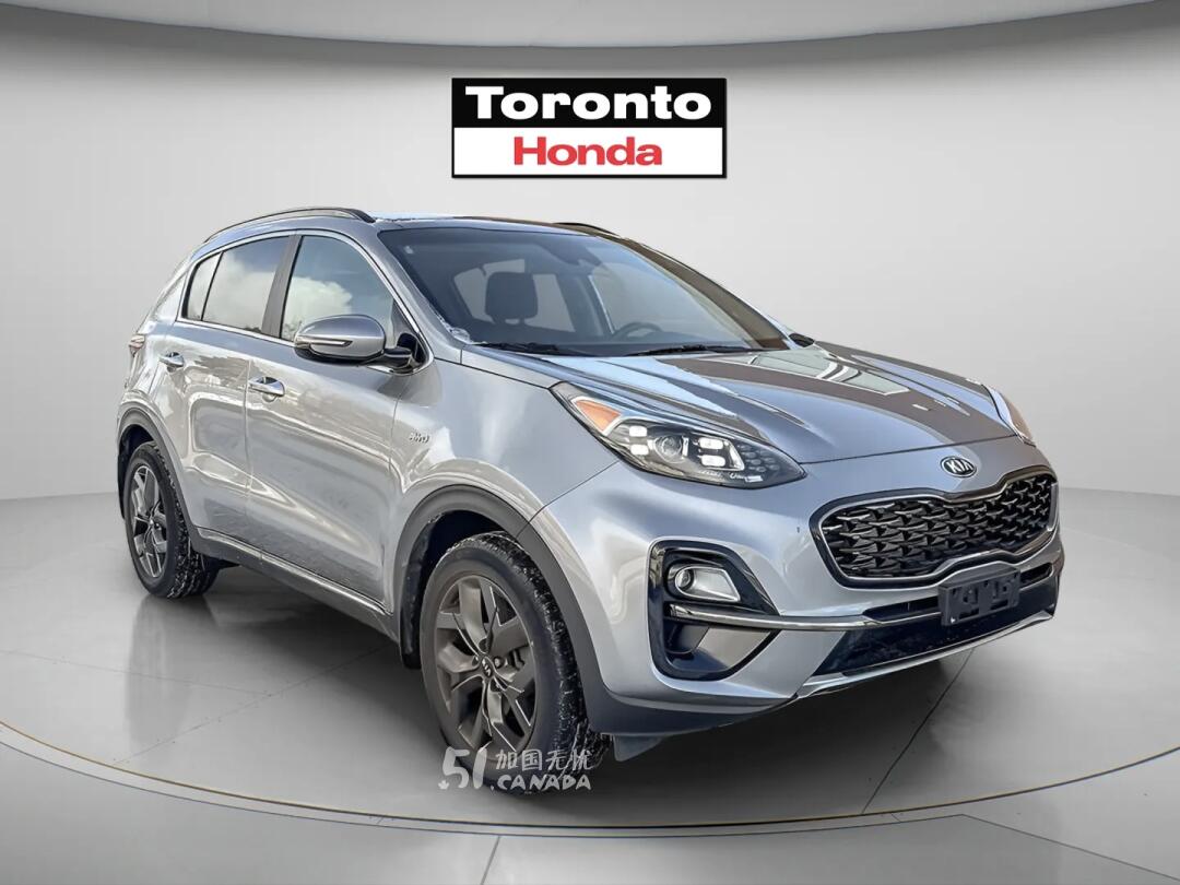 2022 Kia Sportage view 1