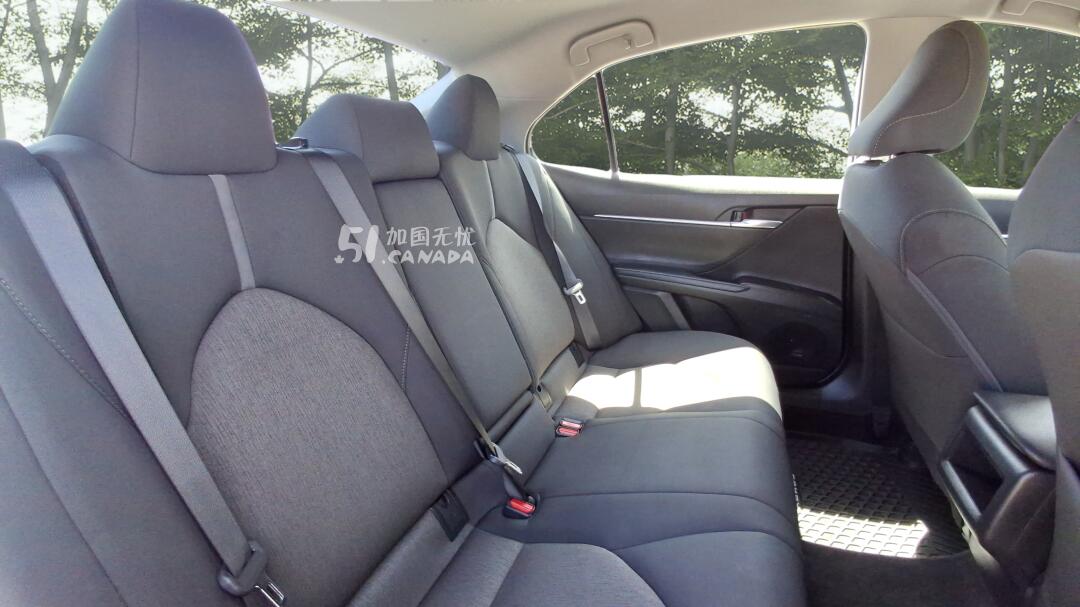 2023 Toyota Camry view 7
