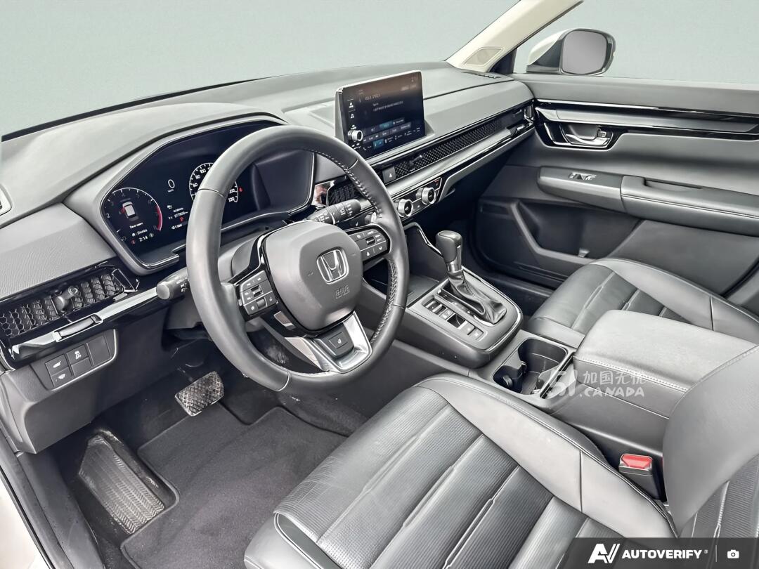2023 Honda CR-V view 5