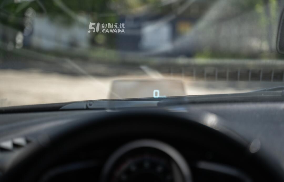 2014 Mazda 3 view 6