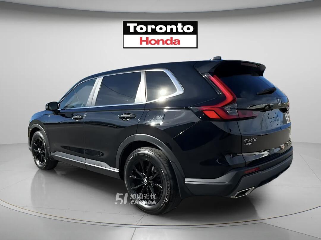 2024 Honda CR-V view 4
