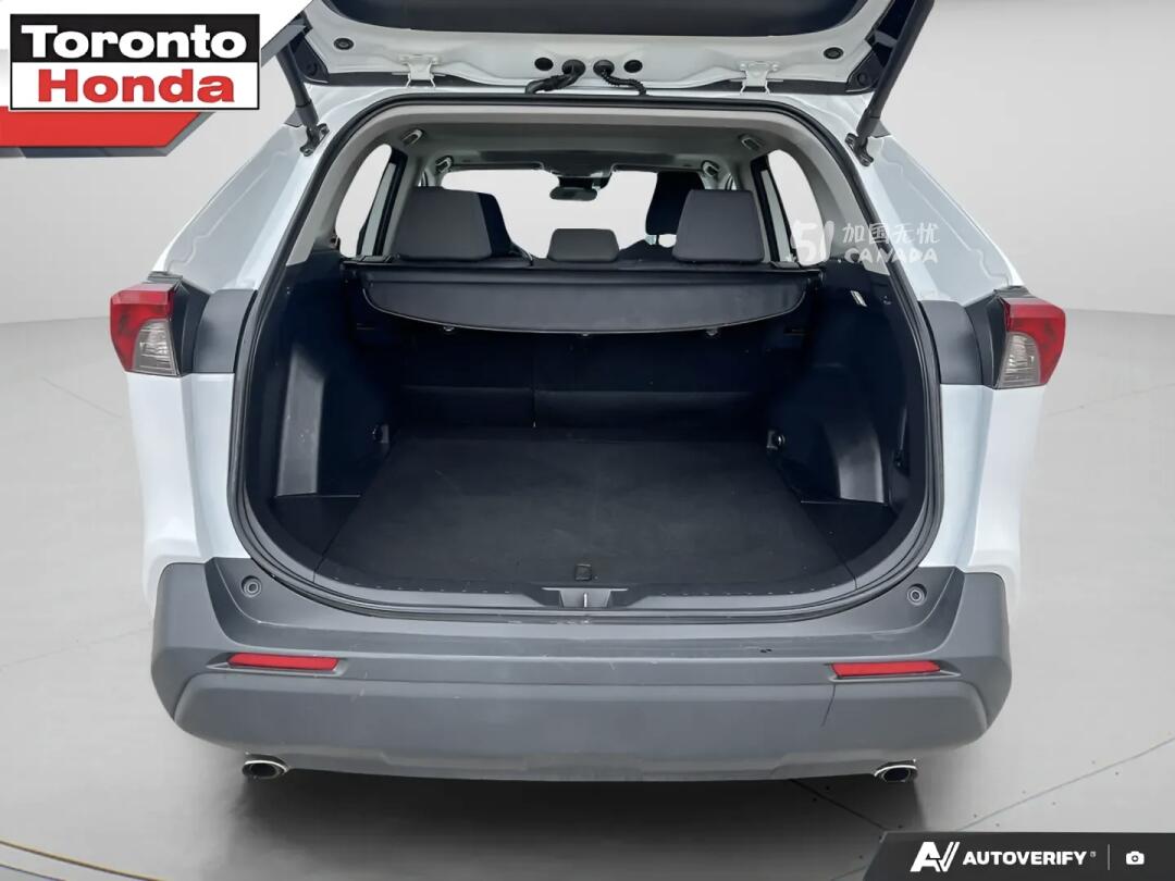 2025 Toyota RAV 4 view 10