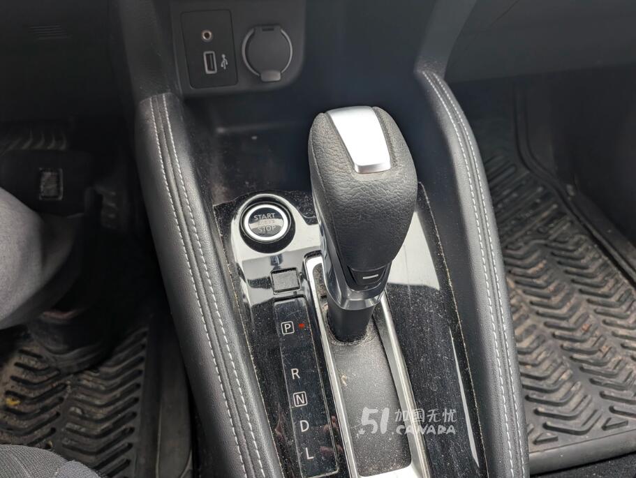 2018 Nissan Kicks view 6