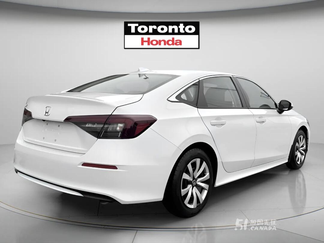 2025 Honda Civic view 3