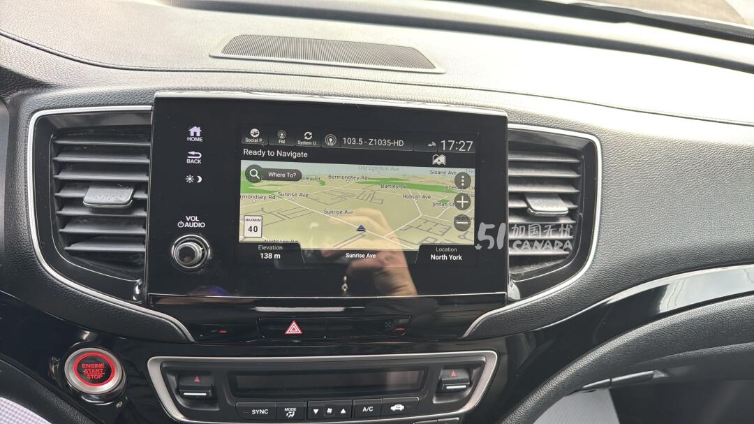 2022 Honda Pilot view 6