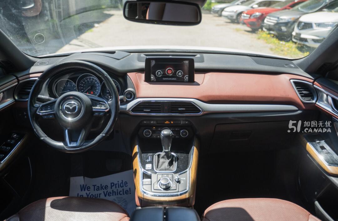 2017 Mazda CX-9 view 5