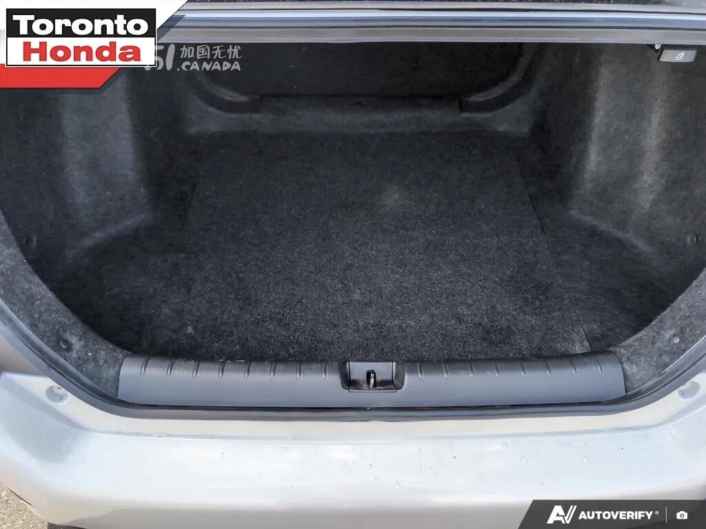 2019 Honda Civic view 10