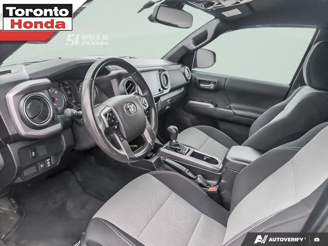 2023 Toyota Tacoma view 6
