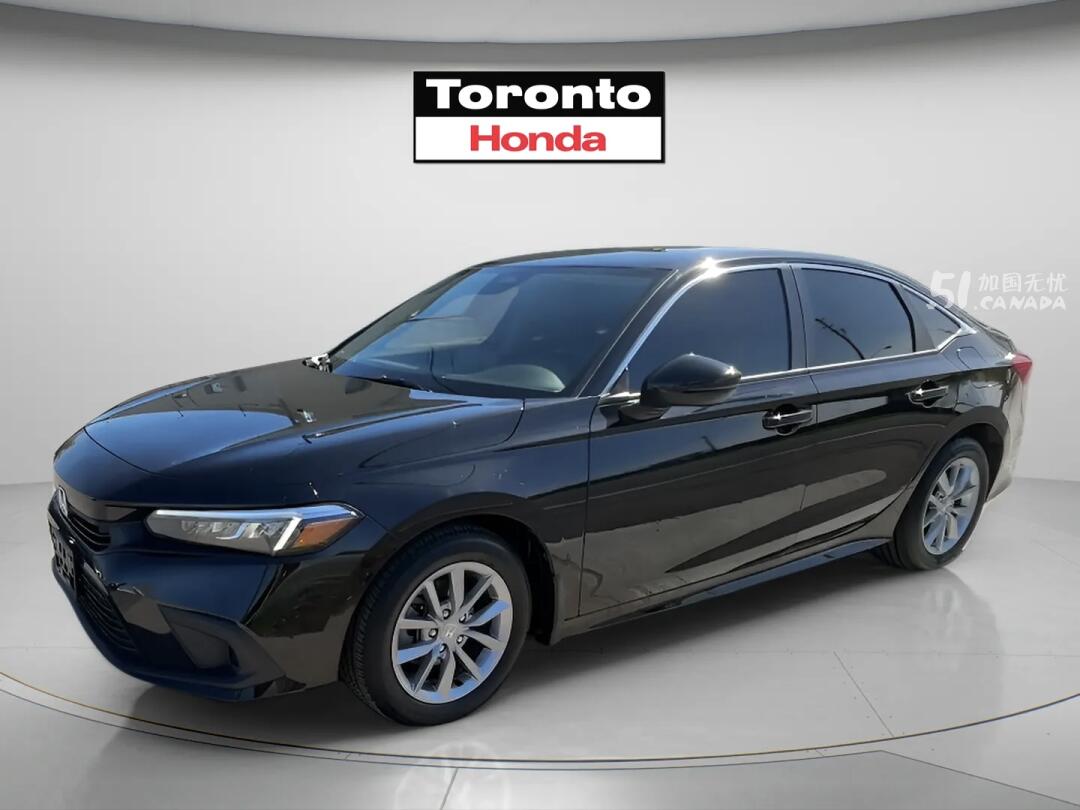 2024 Honda Civic view 2