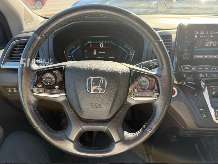 2019 Honda Odyssey view 9