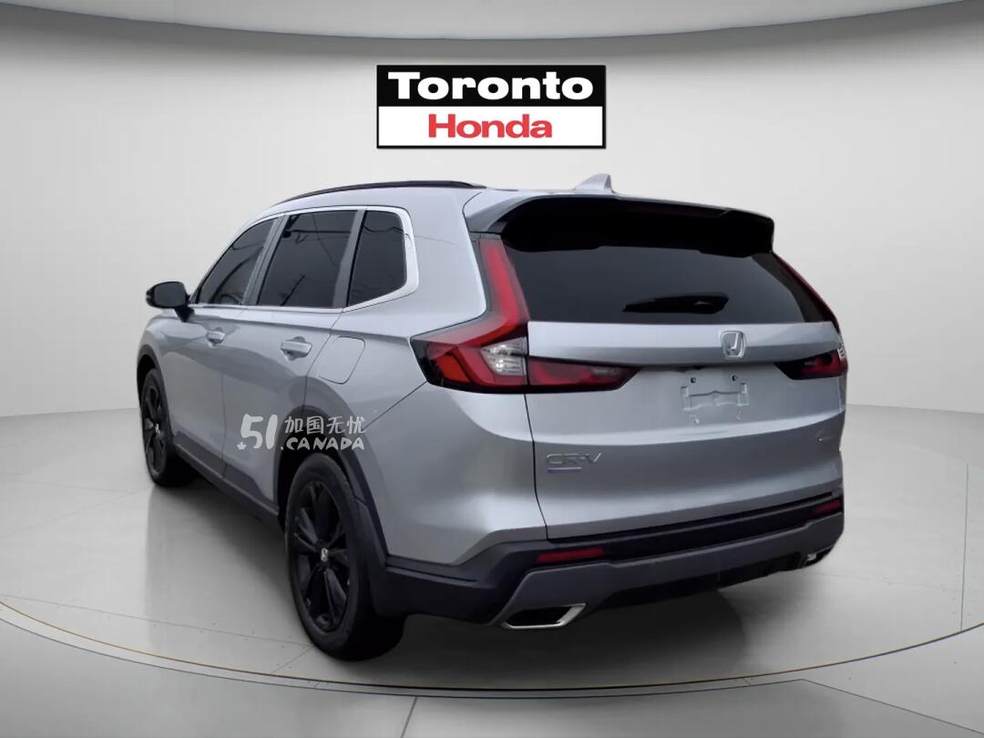2025 Honda CR-V view 3
