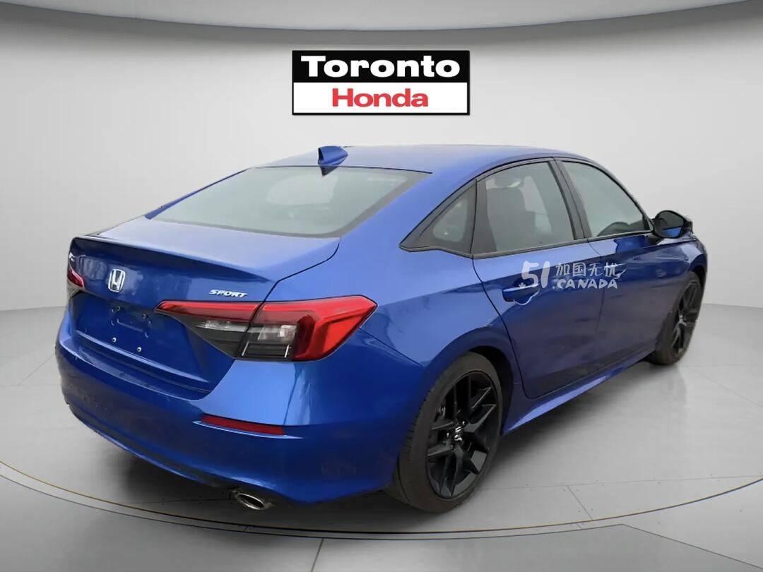 2024 Honda Civic view 4