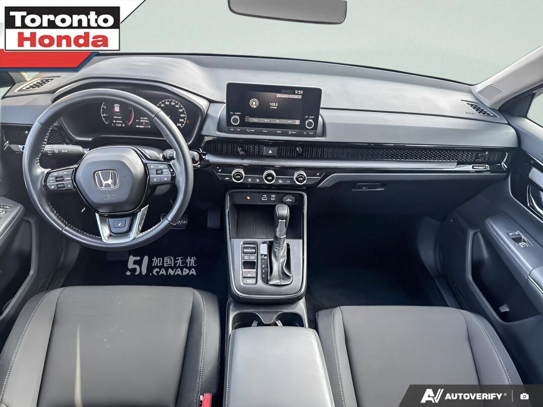 2025 Honda CR-V view 6