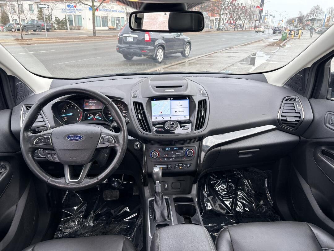 2017 Ford Escape view 7
