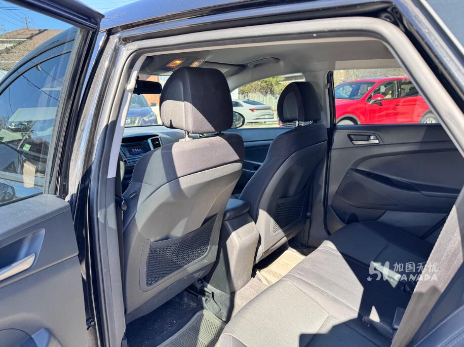 2018 Hyundai Tucson view 7