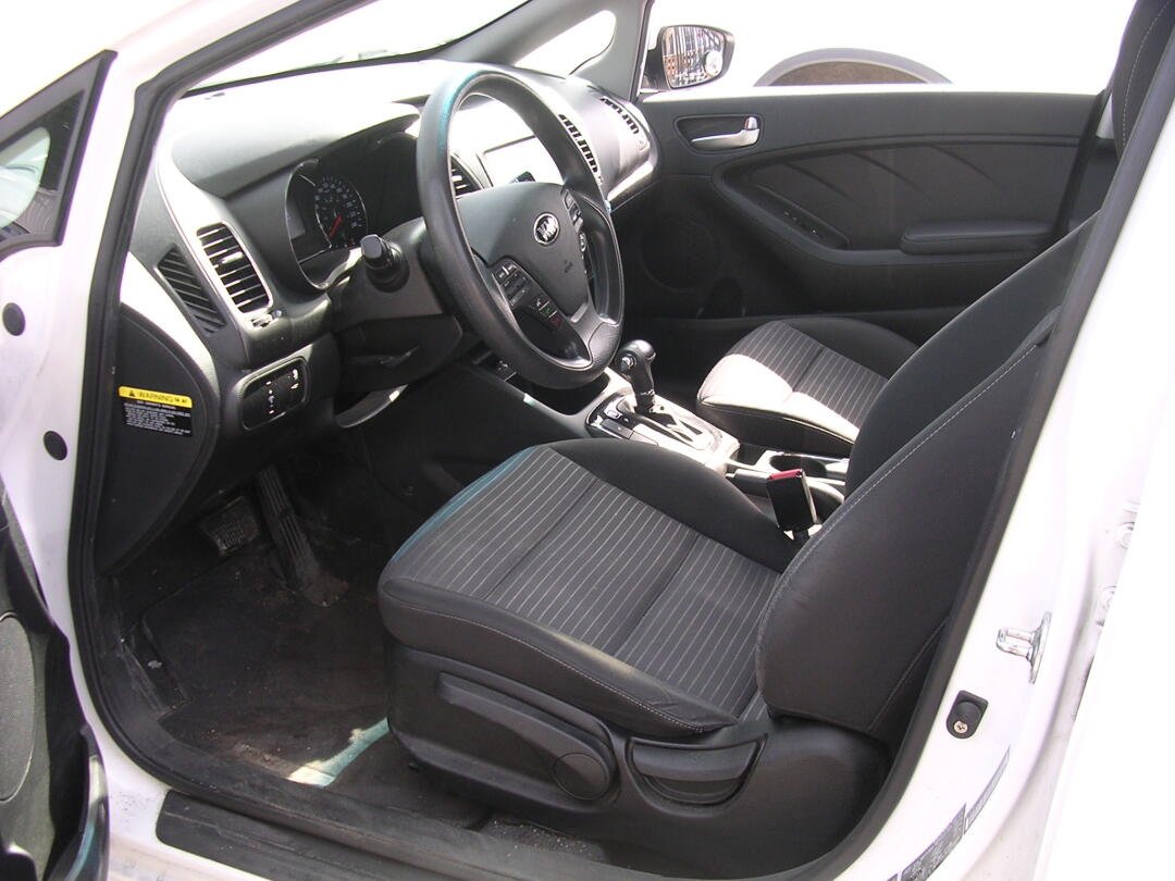 2018 Kia Forte view 5