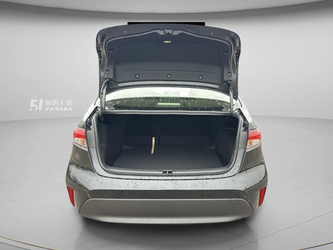2026 Toyota Corolla view 9