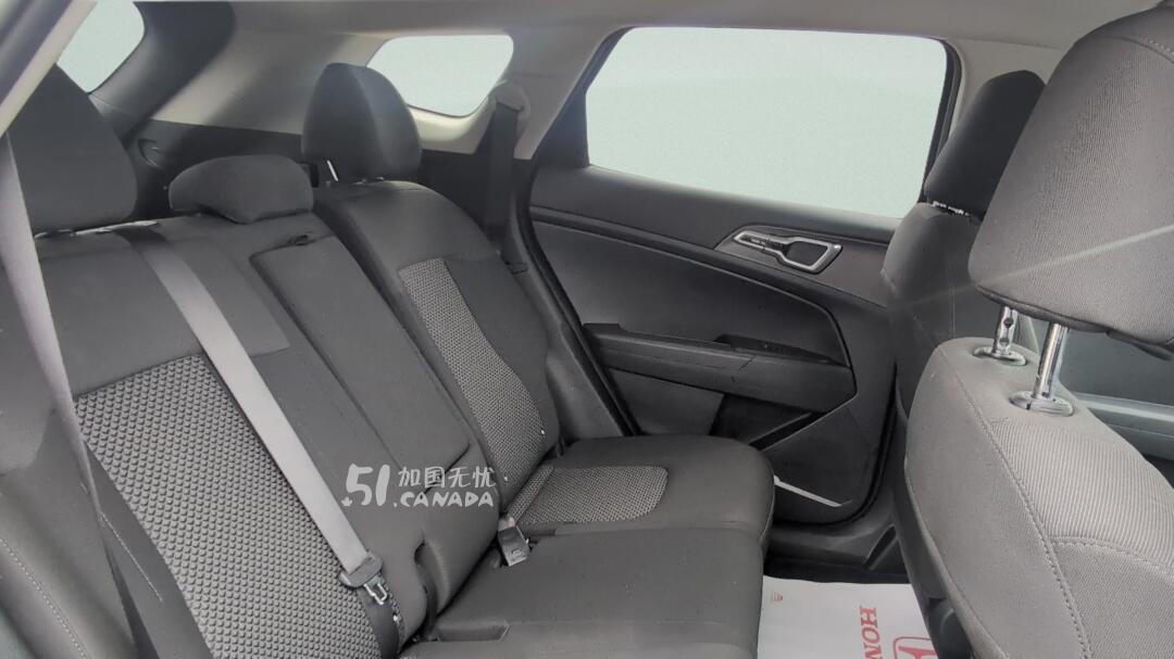 2023 Kia Sportage view 7
