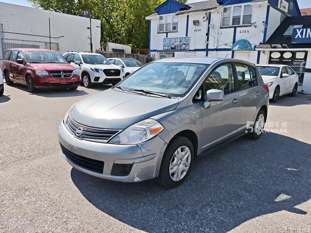 [集市好物]2011 Nissan Versa