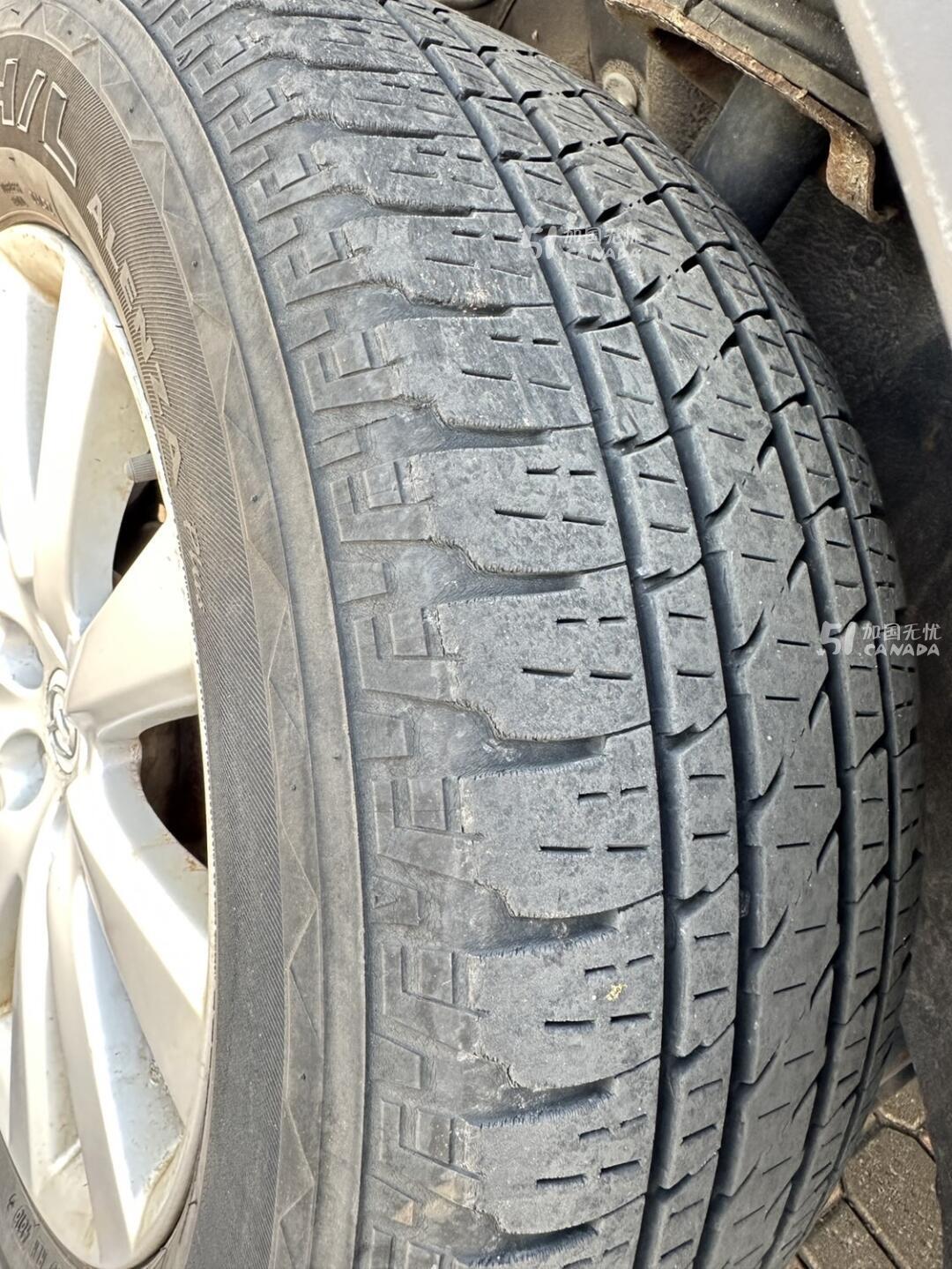 2008 Mazda CX-9 view 3