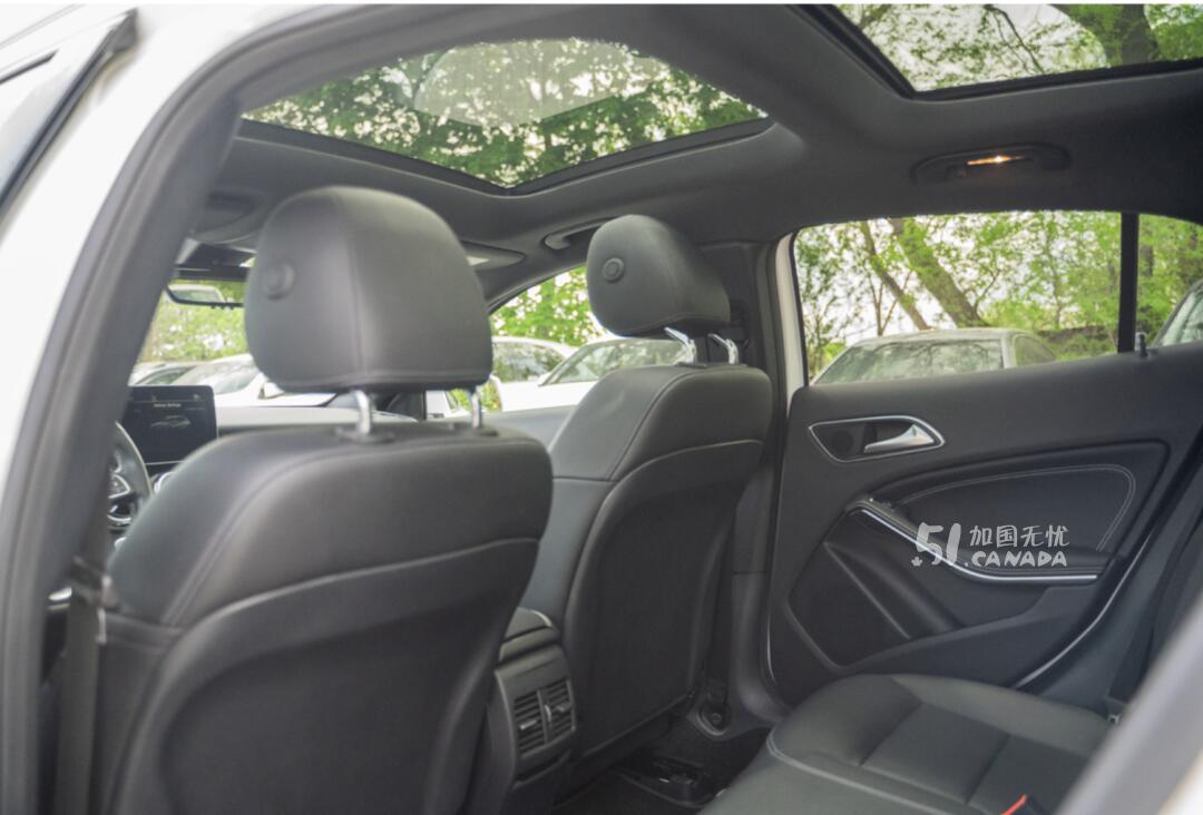 2018 Mercedes-Benz GLA view 6