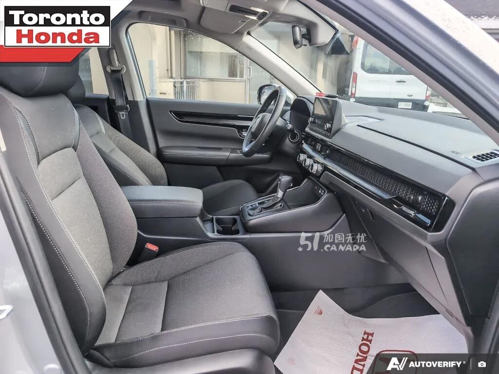 2025 Honda CR-V view 5