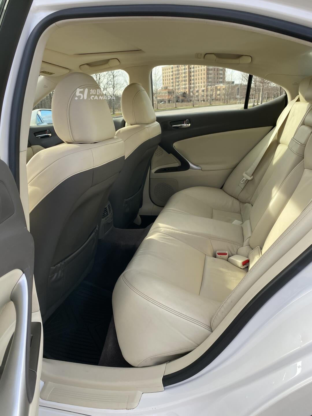 2009 Lexus IS 250 view 8