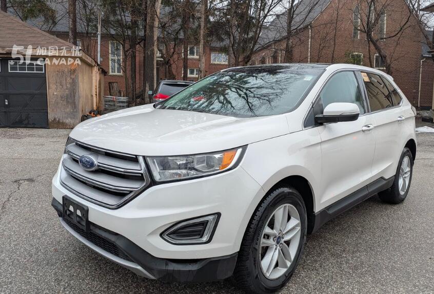 2017 Ford Edge view 1