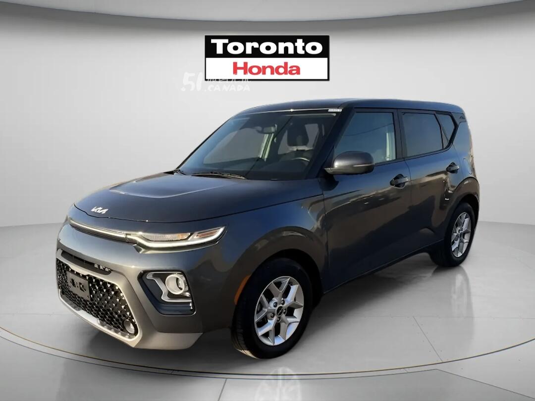 2022 Kia Soul view 2