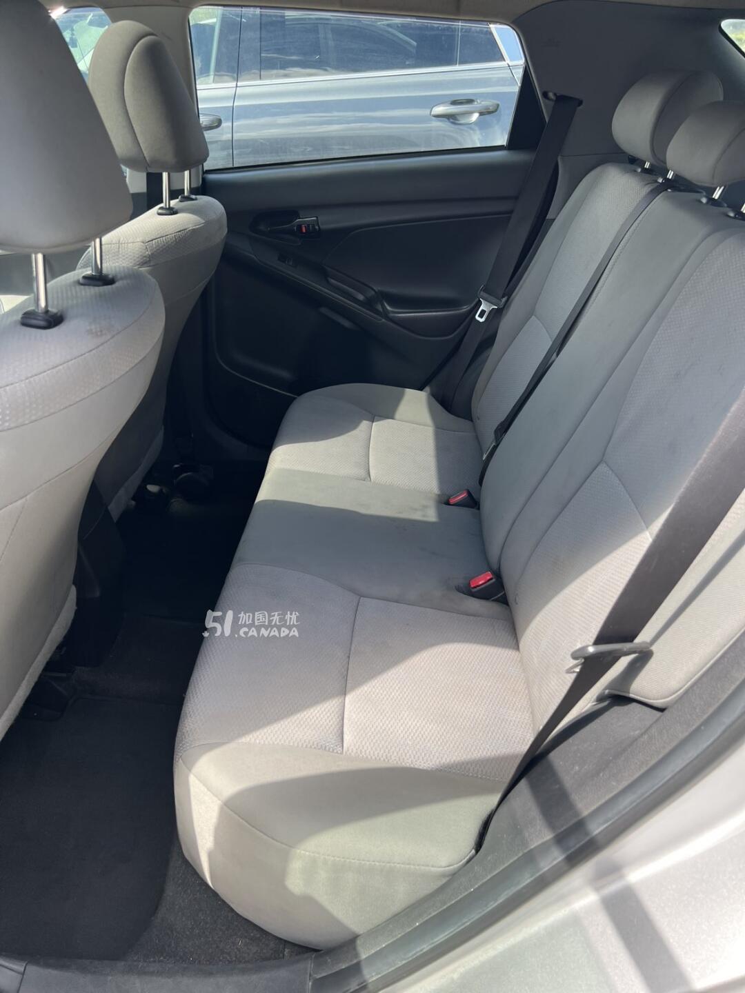 2012 Toyota Matrix view 7