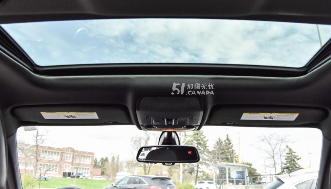 2014 BMW X6 view 2