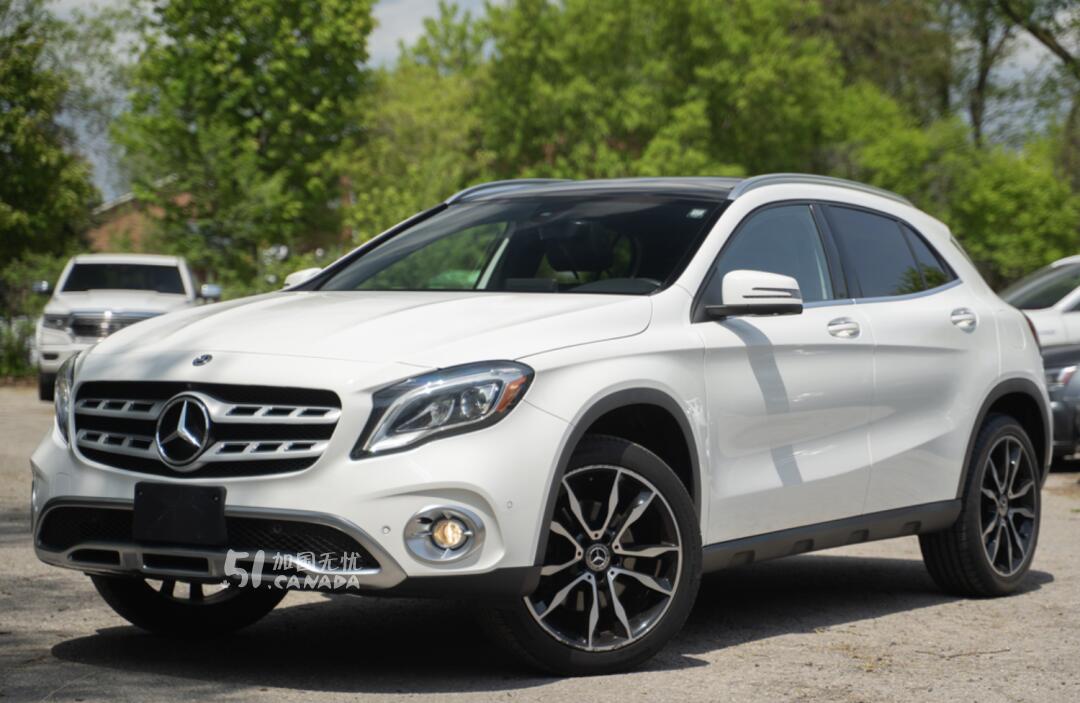 2018 Mercedes-Benz GLA view 4