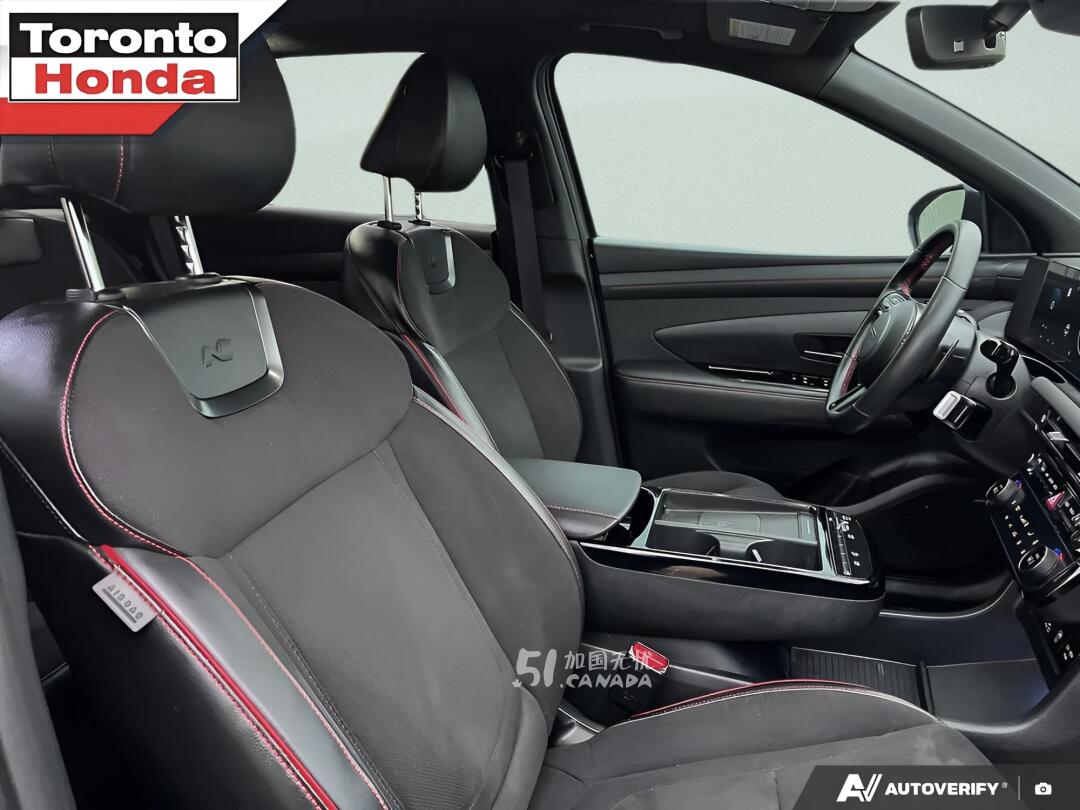 2025 Hyundai Tucson view 6