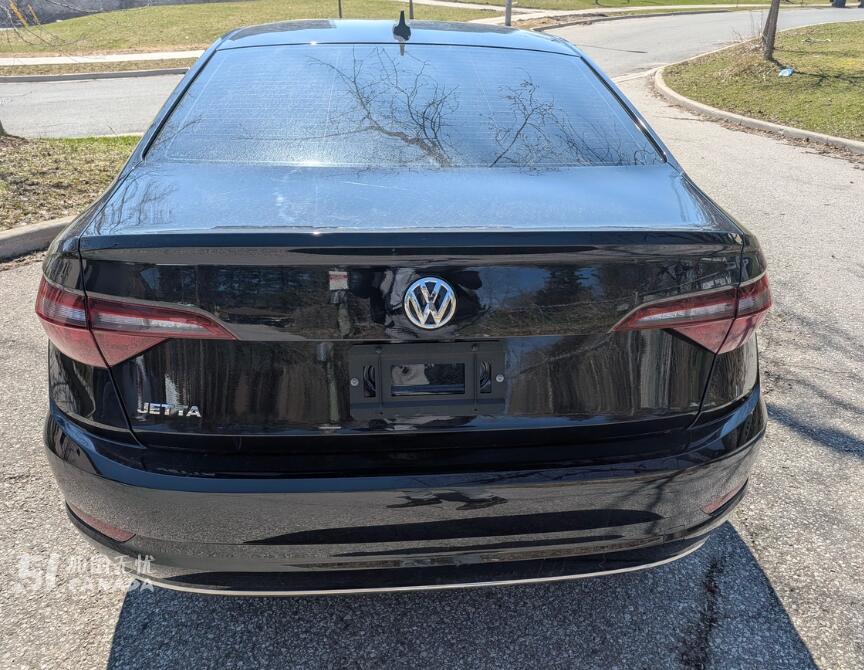 2021 Volkswagen Jetta view 10