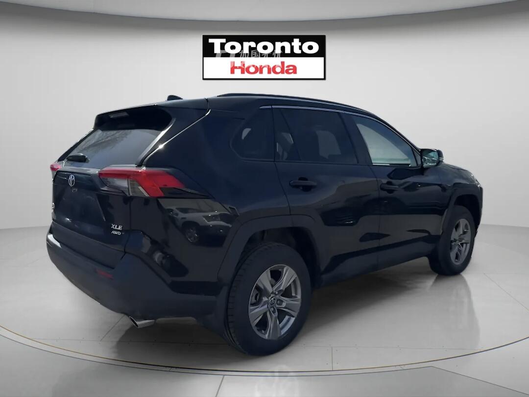 2025 Toyota RAV 4 view 3