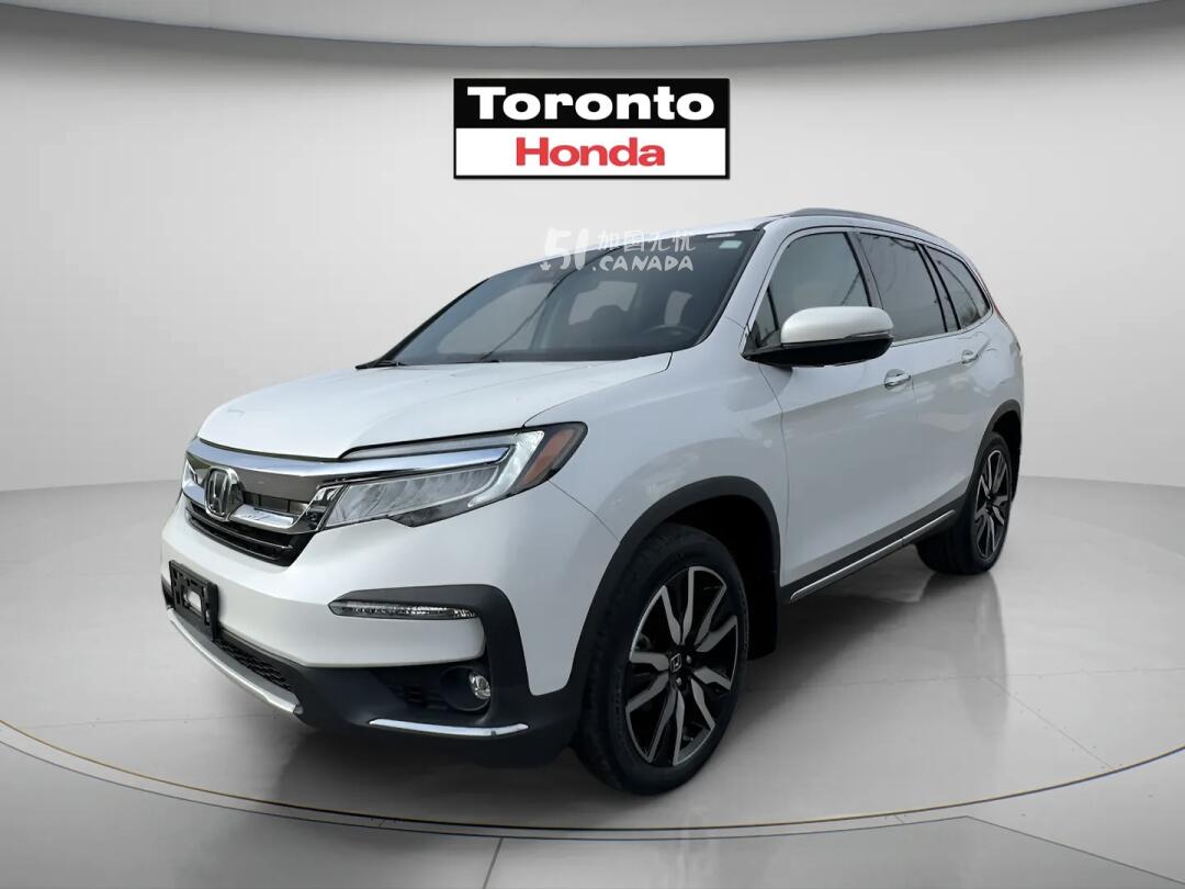 2022 Honda Pilot view 2