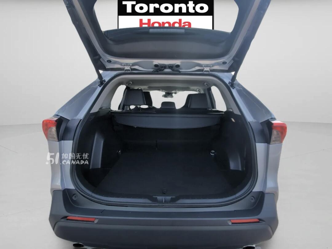 2025 Toyota RAV 4 view 9